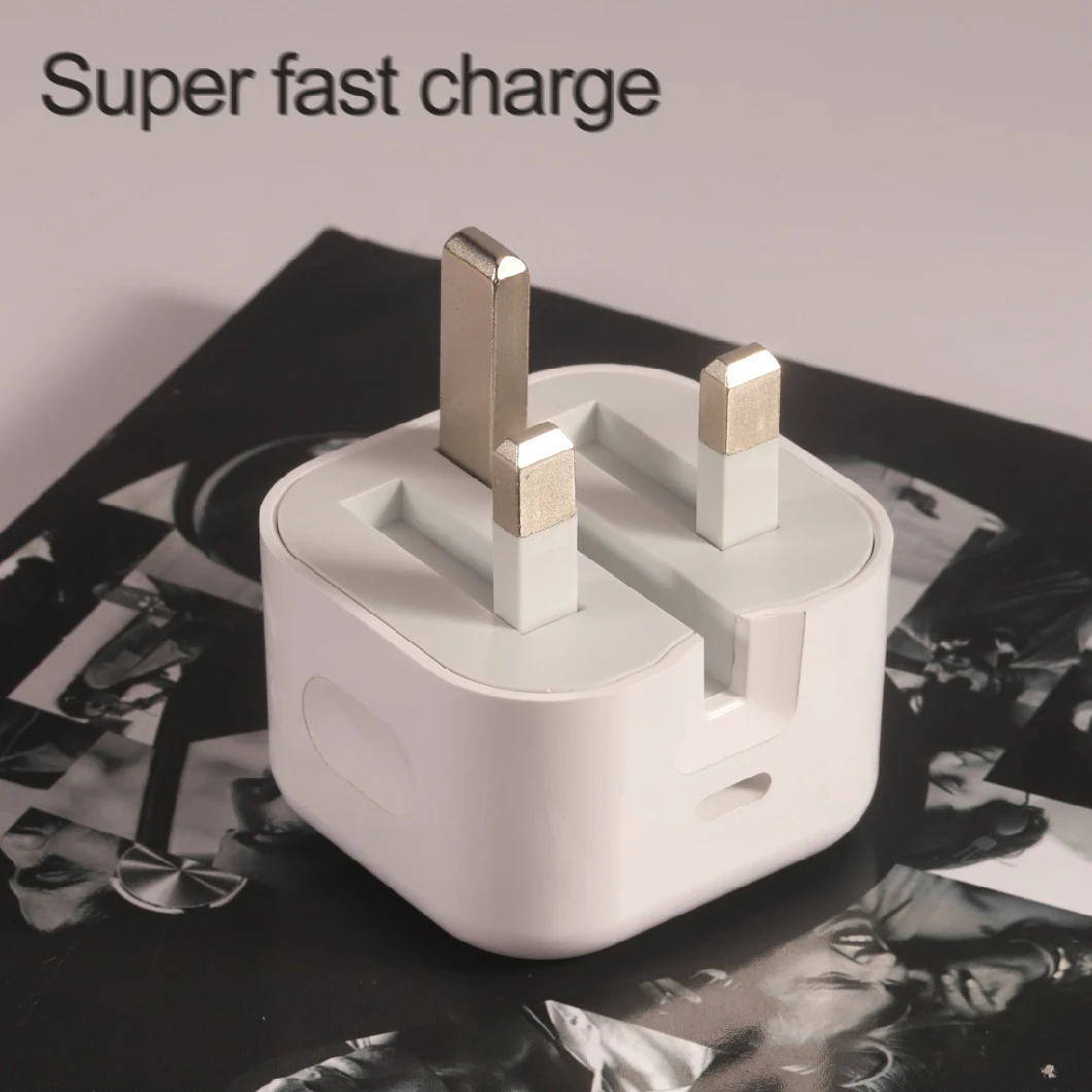 UK Plug 5W/12W/20W Charger Pd Fast Power Charging USB C Power Adapter 5V/3A 9V/2.22A for iPhone Charger